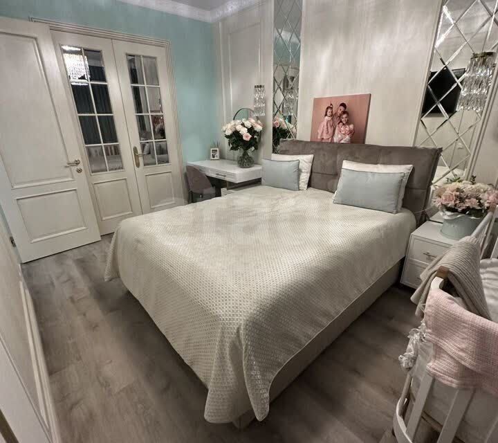 Продаётся 1-комнатная квартира, 49.7 м²