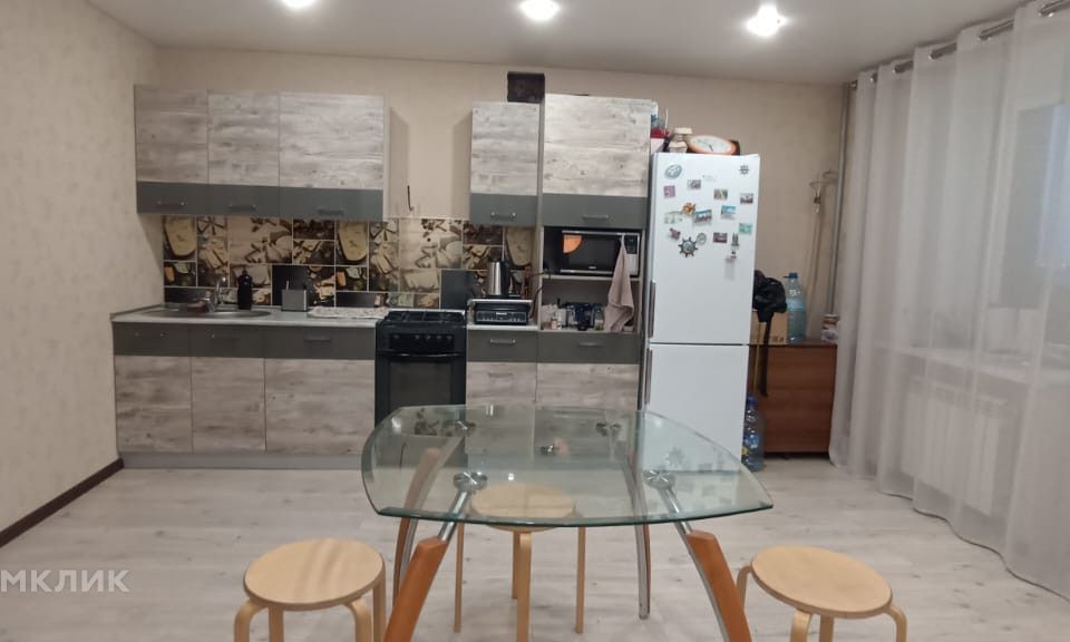 Продаётся 2-комнатная квартира, 79.5 м²