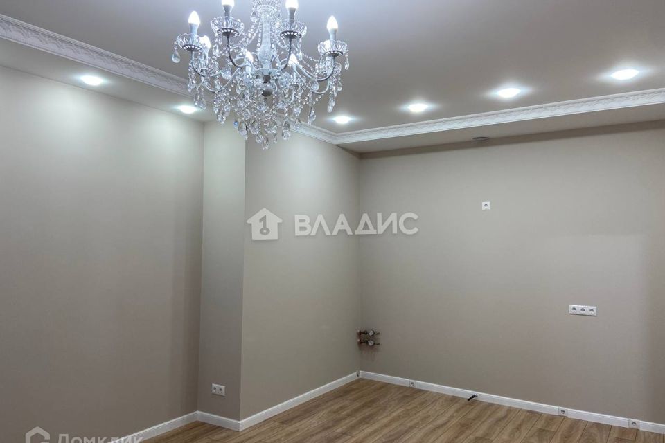 Продаётся 1-комнатная квартира, 46 м²