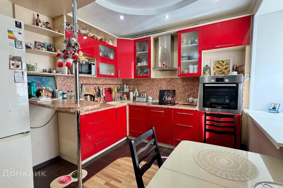 Продаётся 3-комнатная квартира, 72.8 м²