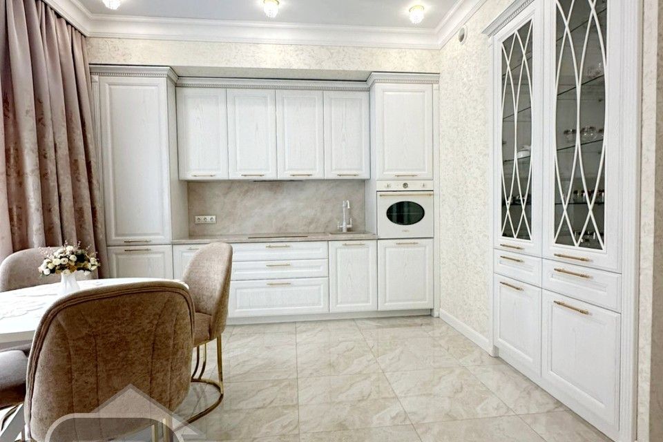 Продаётся 2-комнатная квартира, 57 м²