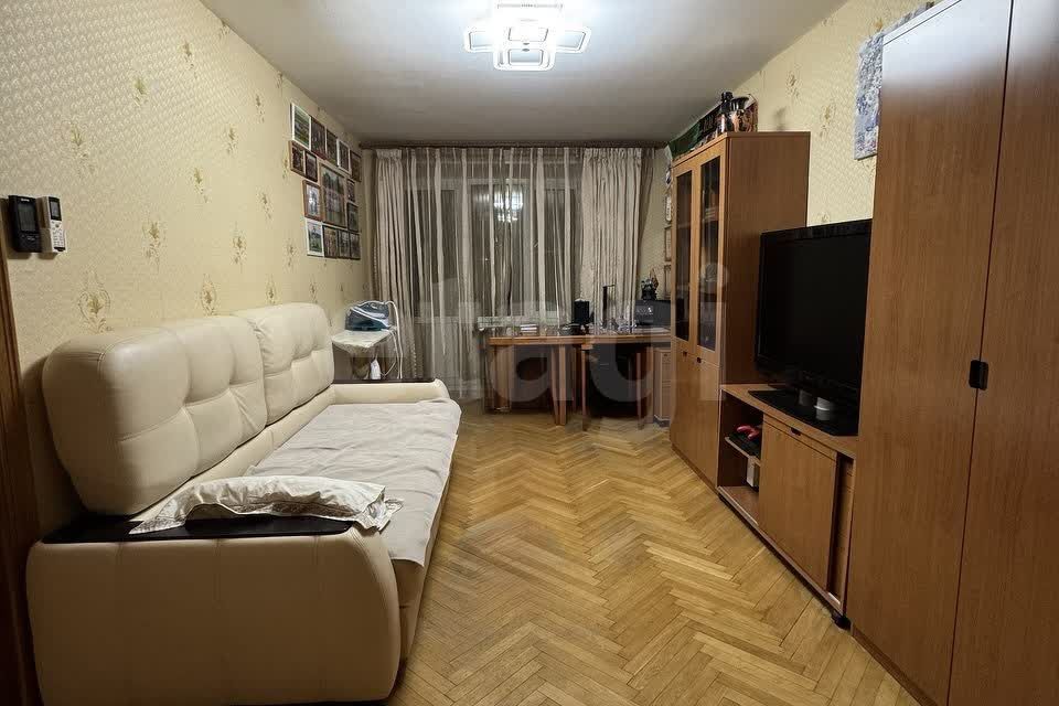 Продаётся 3-комнатная квартира, 57 м²