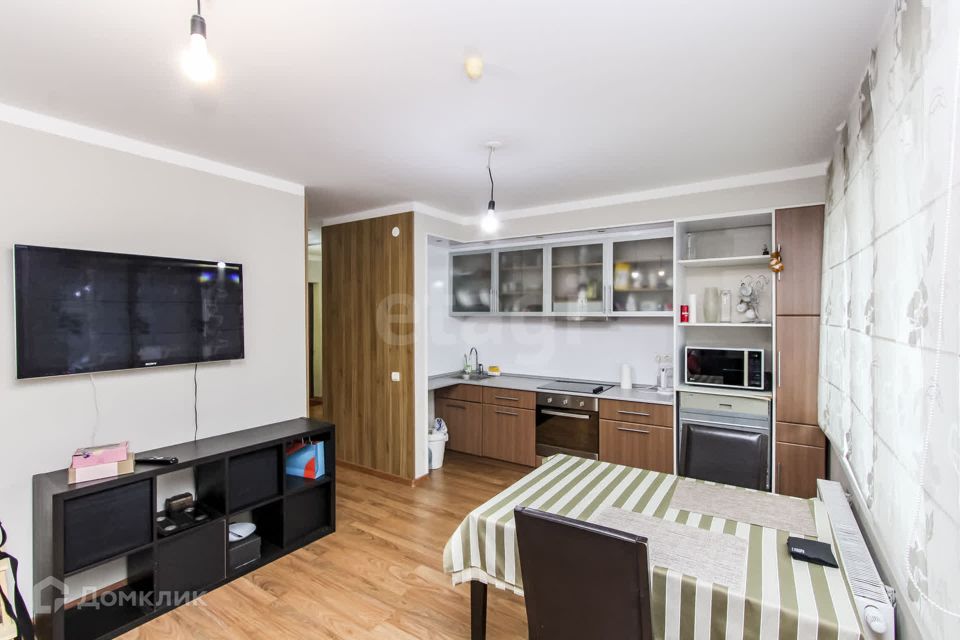 Сдаётся 2-комнатная квартира, 59 м²