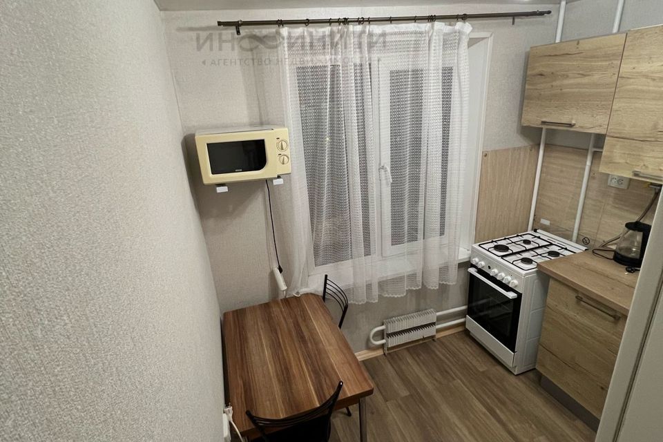 Продаётся 3-комнатная квартира, 60.8 м²