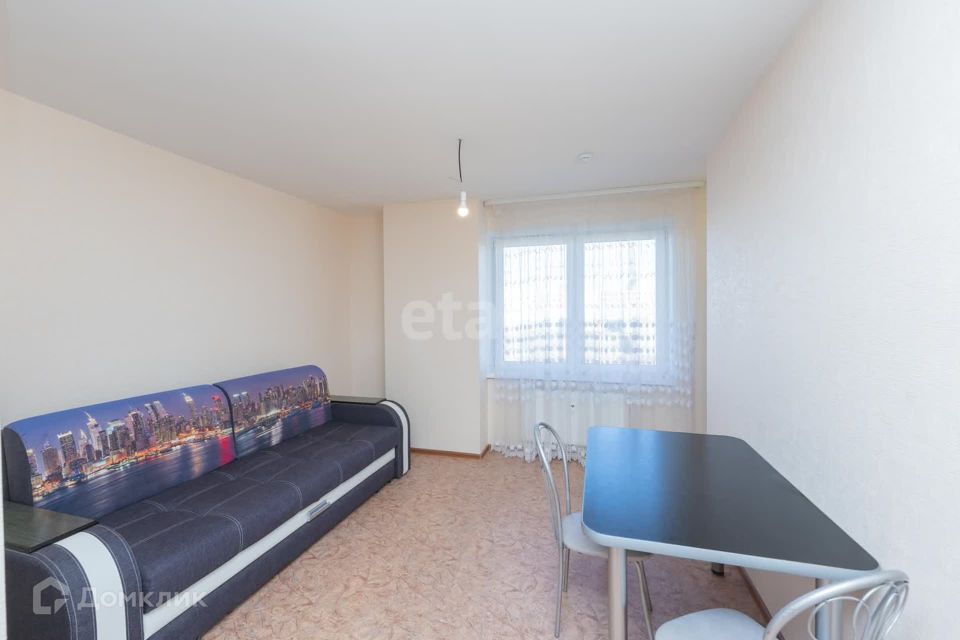 Продаётся 1-комнатная квартира, 59.4 м²