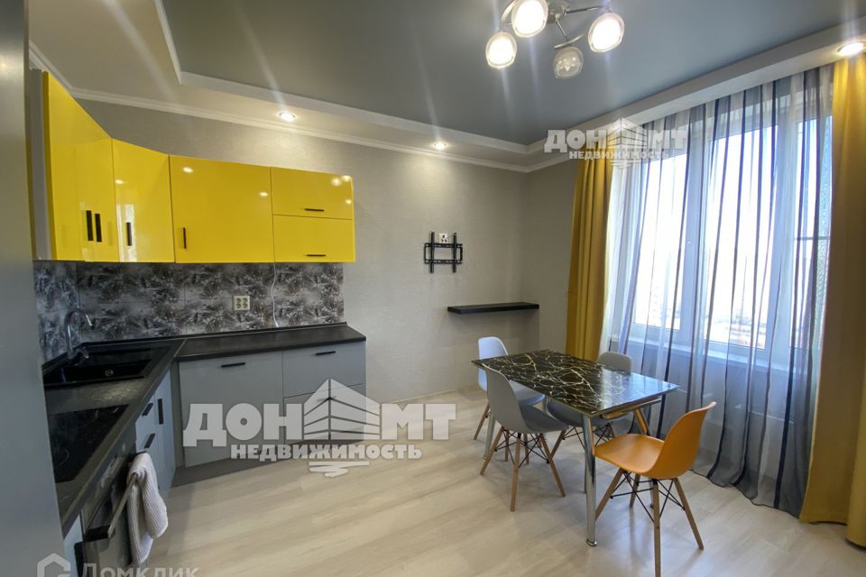 Продаётся 2-комнатная квартира, 56 м²