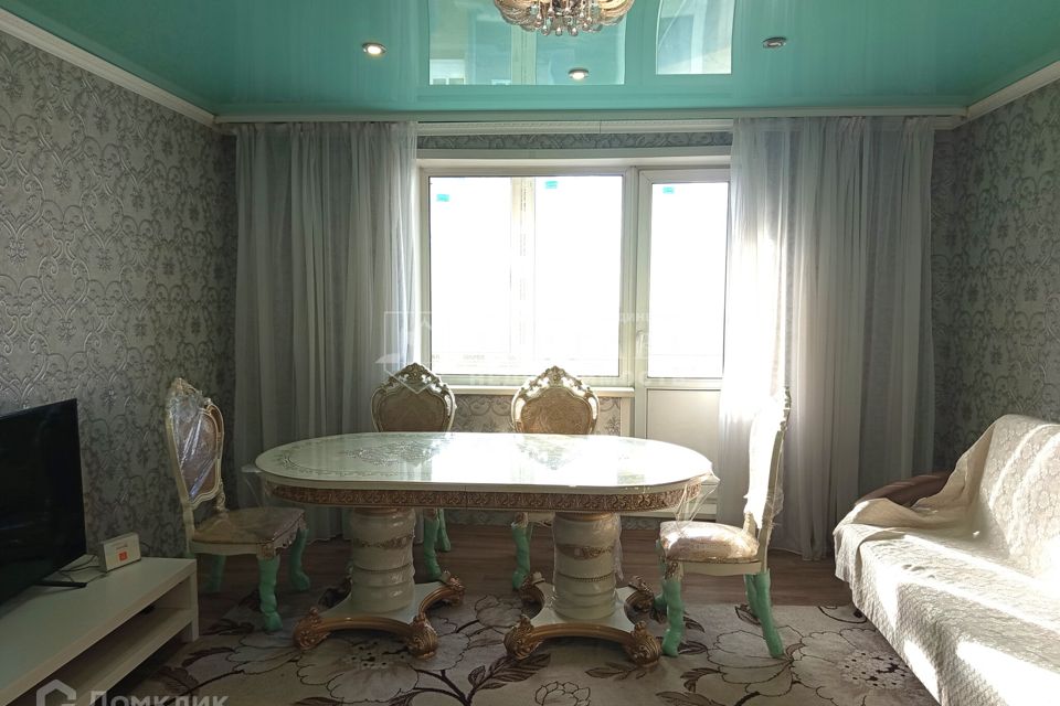 Продаётся 2-комнатная квартира, 53.7 м²