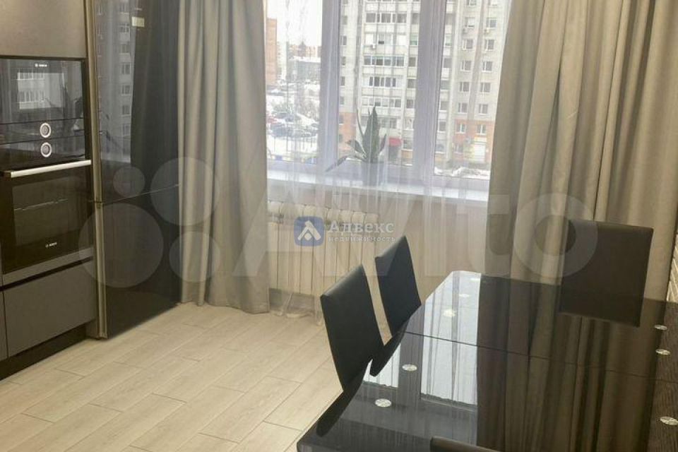Продаётся 3-комнатная квартира, 93.3 м²