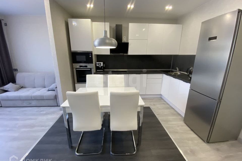 Сдаётся 2-комнатная квартира, 59.4 м²