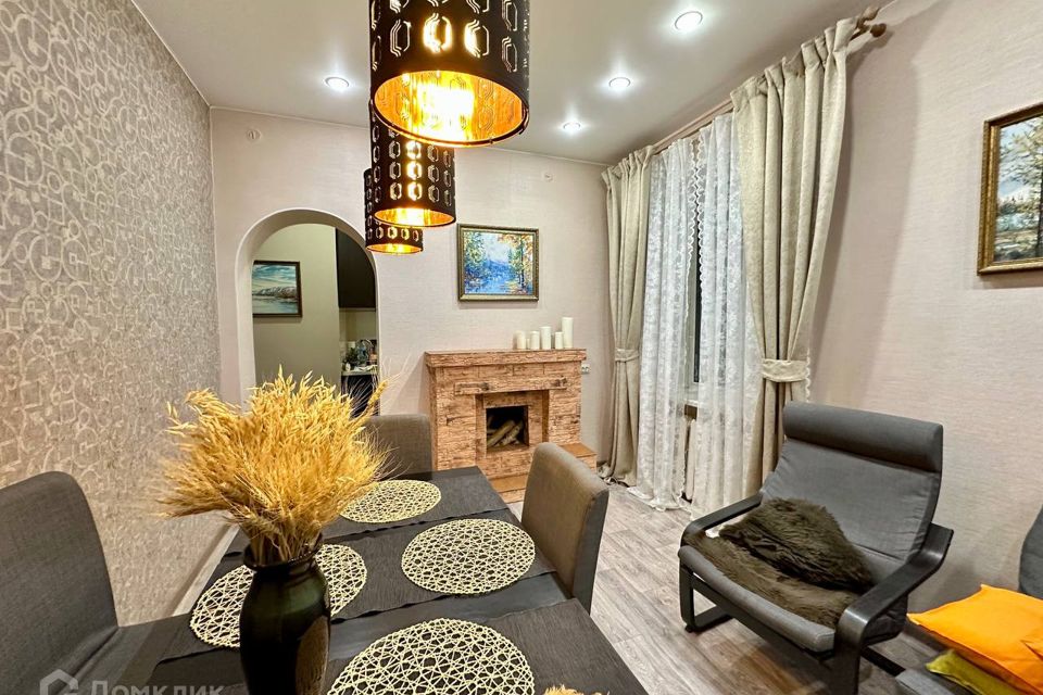 Продаётся 4-комнатная квартира, 84.3 м²