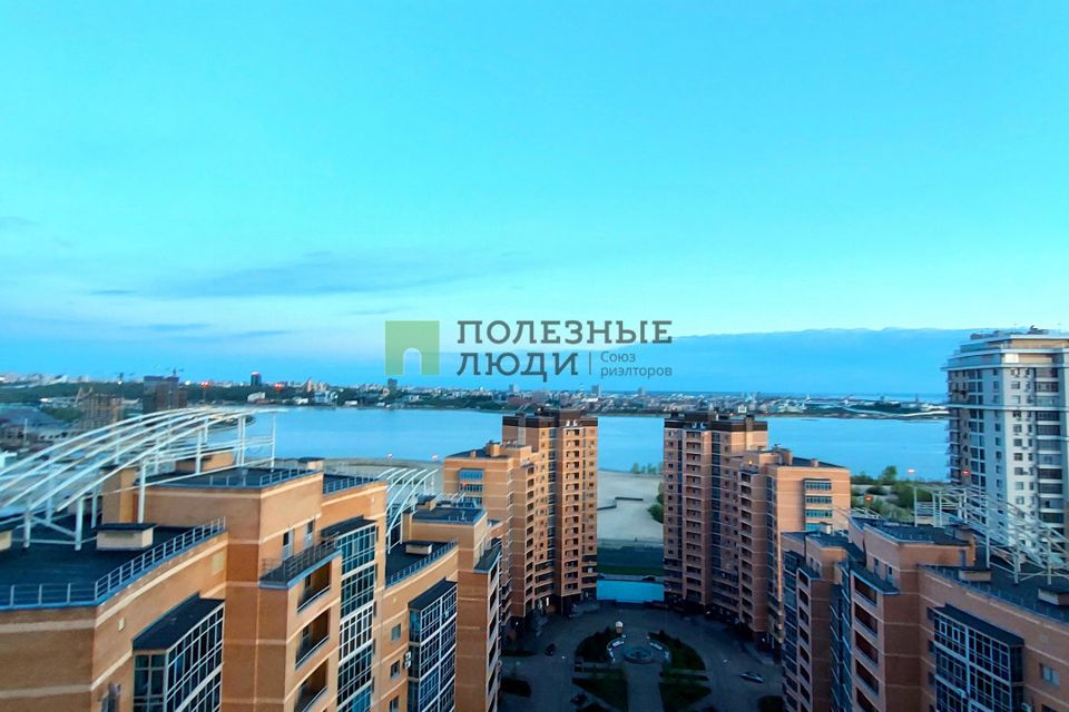 Сдаётся 2-комнатная квартира, 75 м²