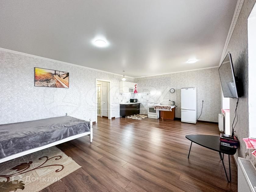 Продаётся 2-комнатная квартира, 57 м²