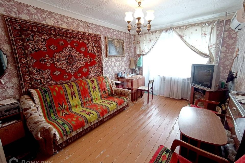 Продаётся 2-комнатная квартира, 40.7 м²