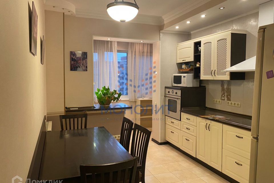 Продаётся 2-комнатная квартира, 70 м²