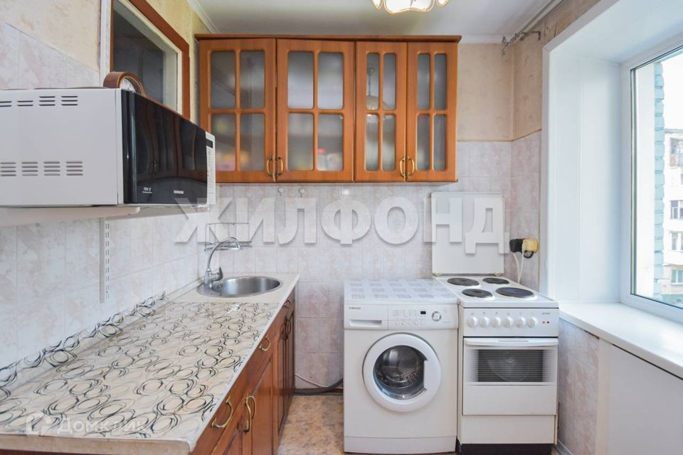 Продаётся 3-комнатная квартира, 60 м²