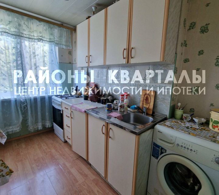 Продаётся 2-комнатная квартира, 43.2 м²