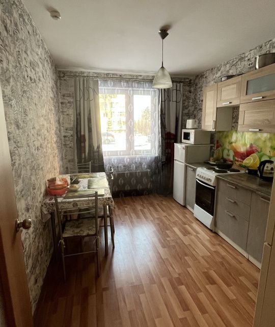 Продаётся 3-комнатная квартира, 82.6 м²