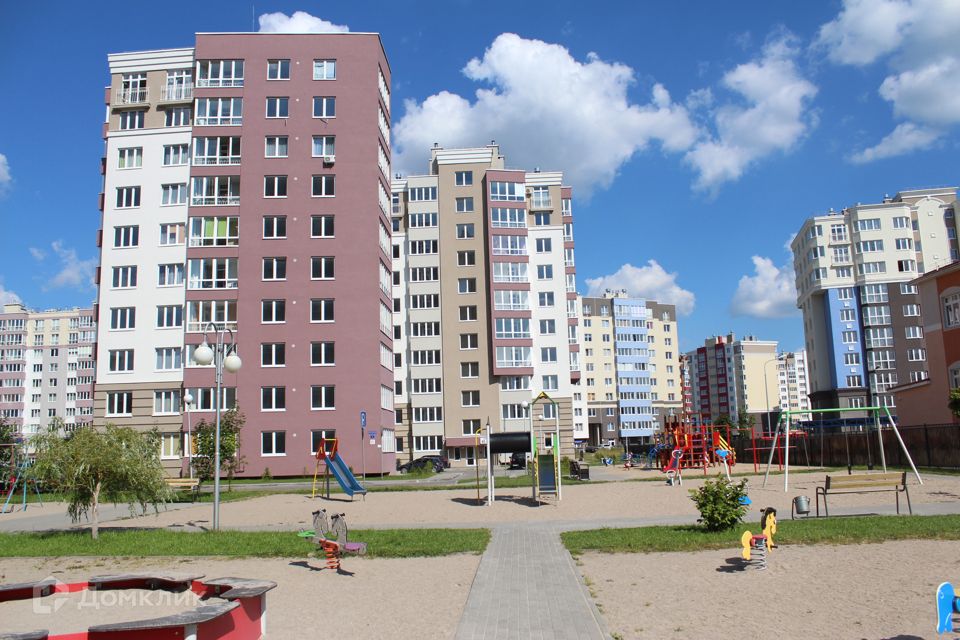 Продаётся 2-комнатная квартира, 64.1 м²