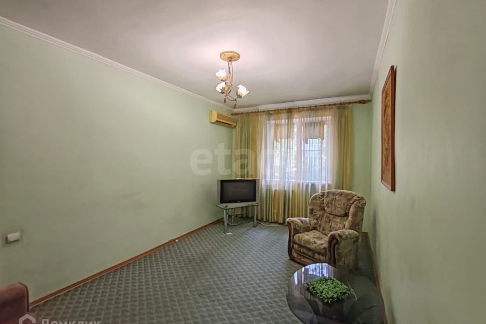 Сдаётся 2-комнатная квартира, 48.2 м²