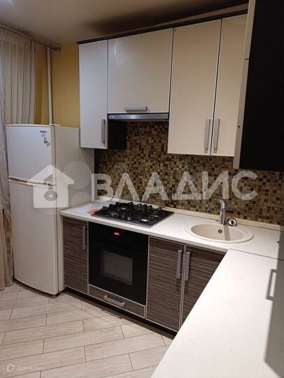 Продаётся 3-комнатная квартира, 65.4 м²