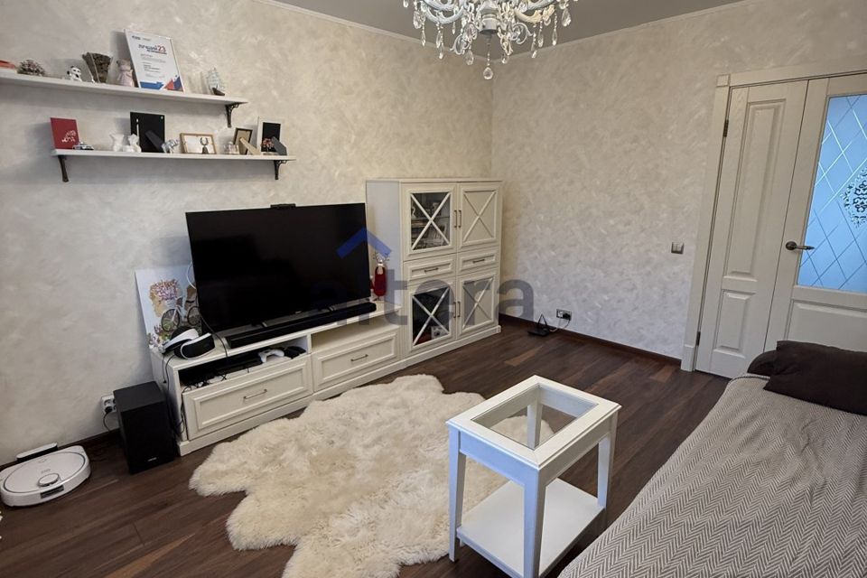 Продаётся 2-комнатная квартира, 53 м²