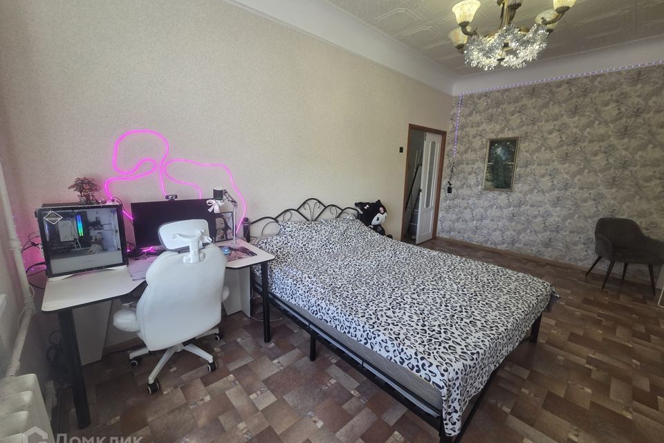 Продаётся 2-комнатная квартира, 56.7 м²