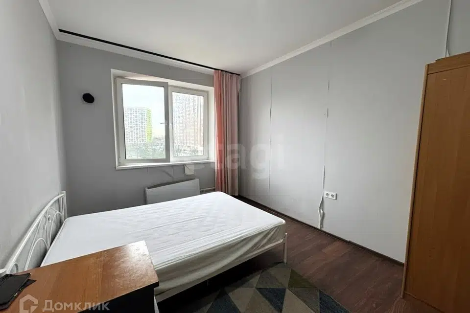 Продаётся 3-комнатная квартира, 75.2 м²