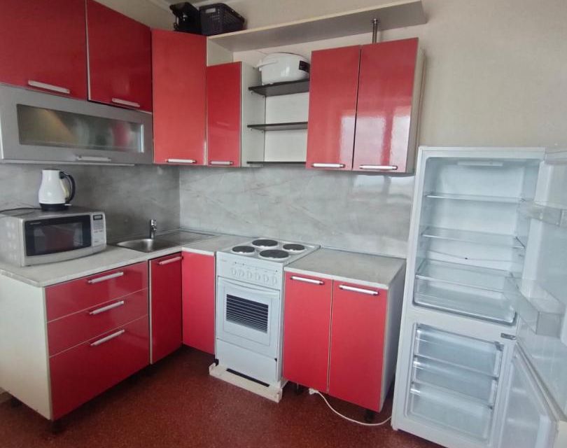 Сдаётся 1-комнатная квартира, 42 м²