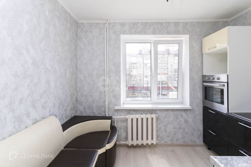 Продаётся 1-комнатная квартира, 35.9 м²