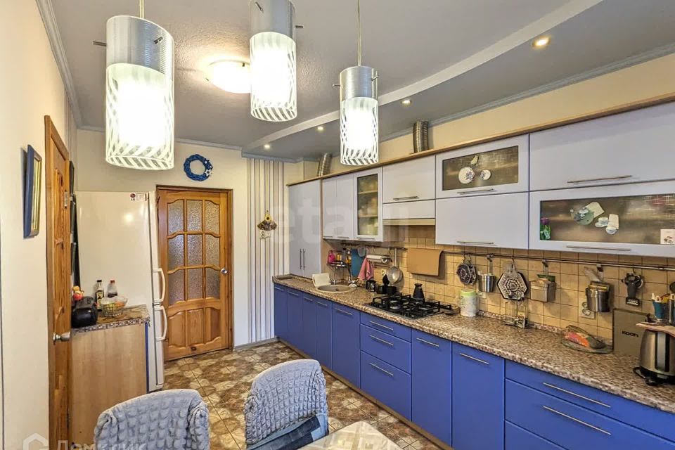 Продаётся 2-комнатная квартира, 74.5 м²