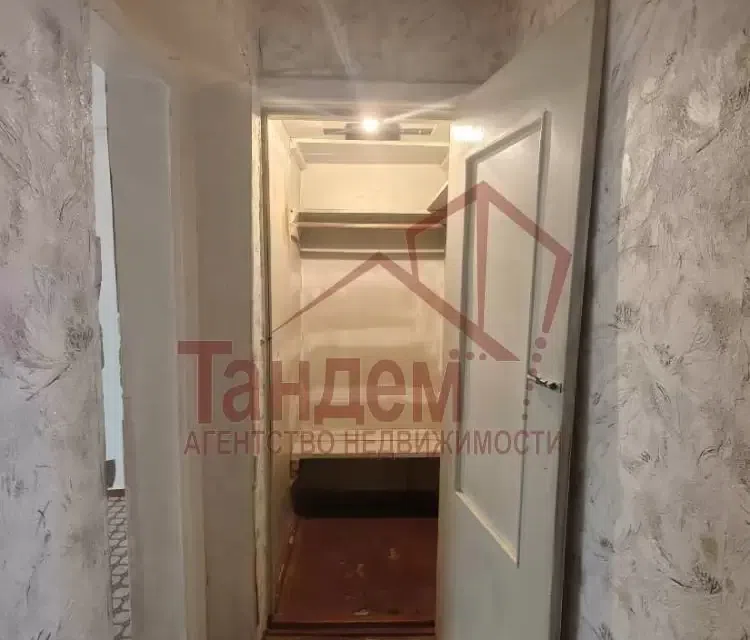 Продаётся 3-комнатная квартира, 56.9 м²