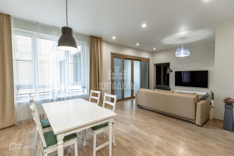 Сдаётся 3-комнатная квартира, 116.5 м²