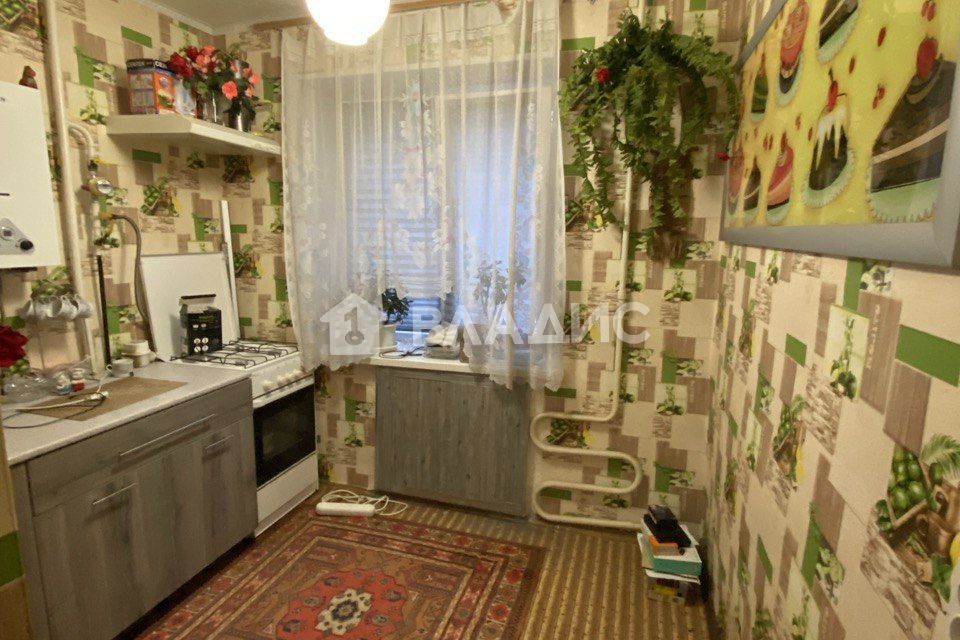 Продаётся 3-комнатная квартира, 58.1 м²