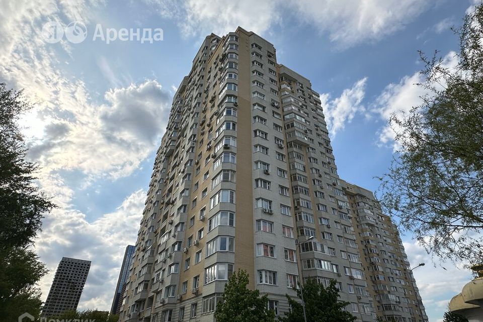 Сдаётся 1-комнатная квартира, 43 м²