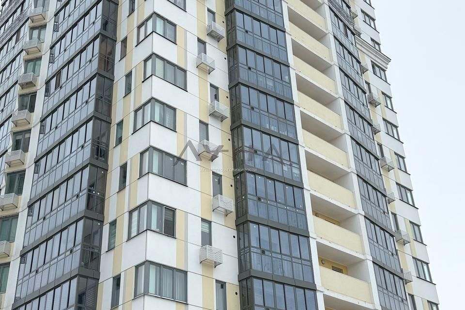 Продаётся 1-комнатная квартира, 41.3 м²