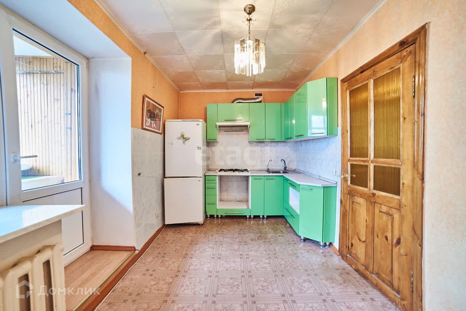 Продаётся 3-комнатная квартира, 100.2 м²