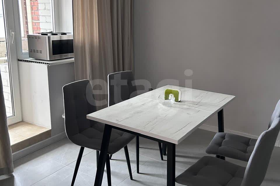Продаётся 3-комнатная квартира, 83 м²