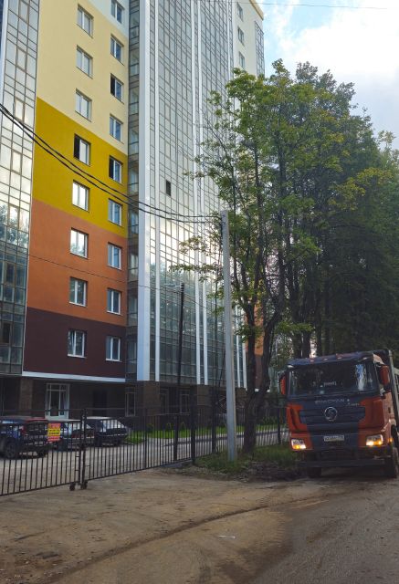 Продаётся 1-комнатная квартира, 64.5 м²