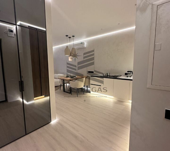Сдаётся 1-комнатная квартира, 49 м²