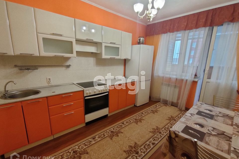 Сдаётся 1-комнатная квартира, 48 м²