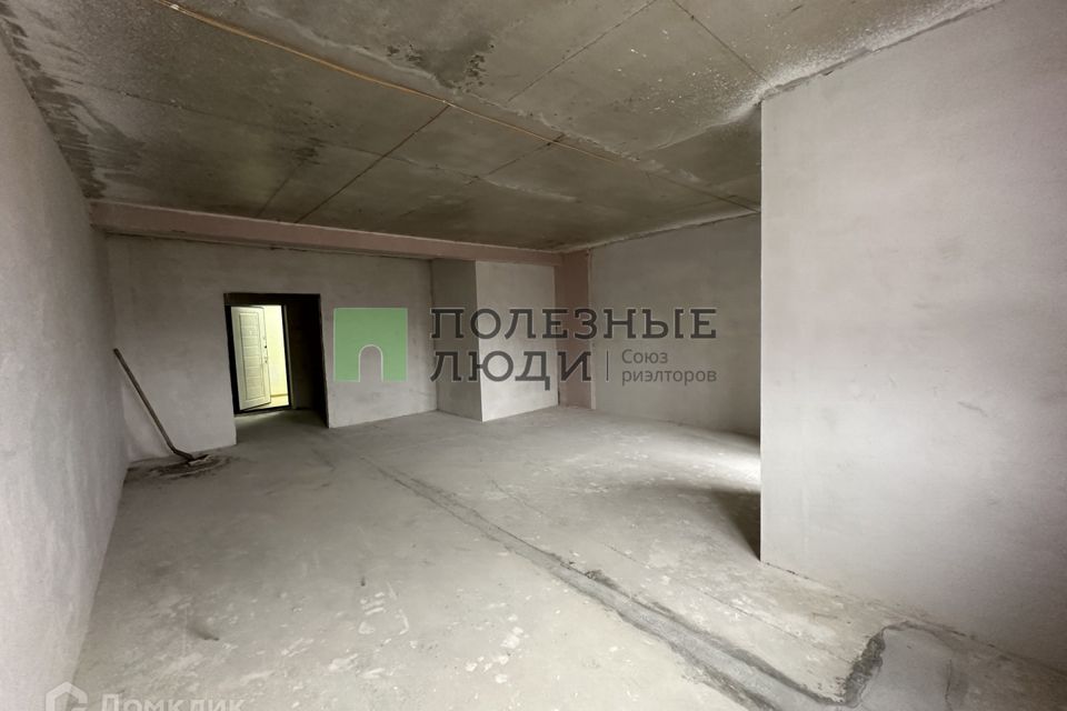 Продаётся 2-комнатная квартира, 100.6 м²