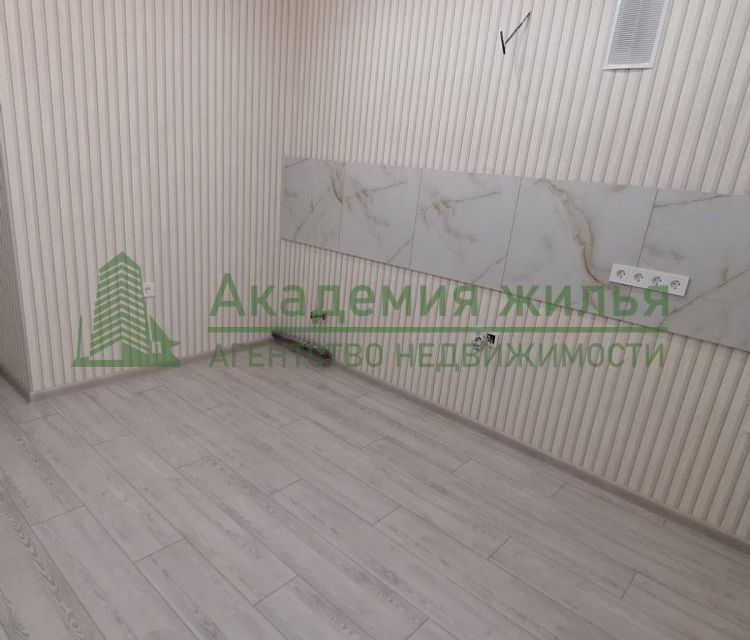 Продаётся 1-комнатная квартира, 38.4 м²