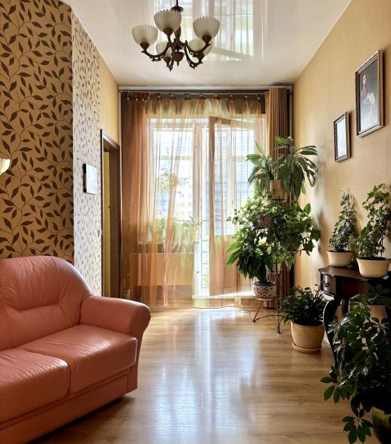 Продаётся 2-комнатная квартира, 52 м²