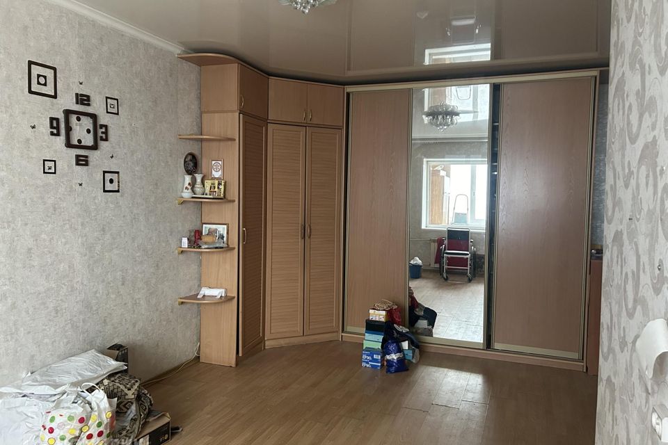 Продаётся 1-комнатная квартира, 42 м²