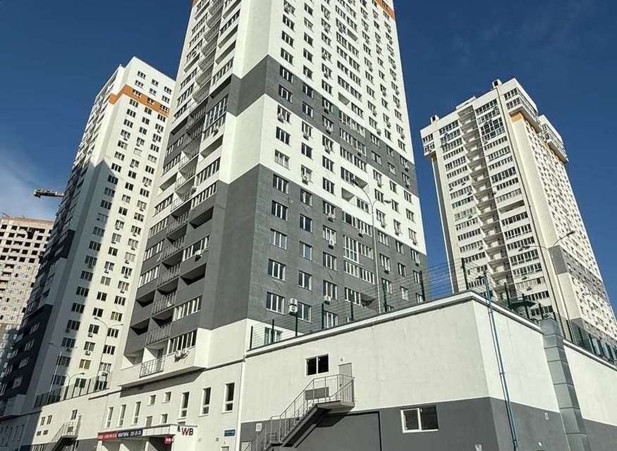 Продаётся 2-комнатная квартира, 74.5 м²