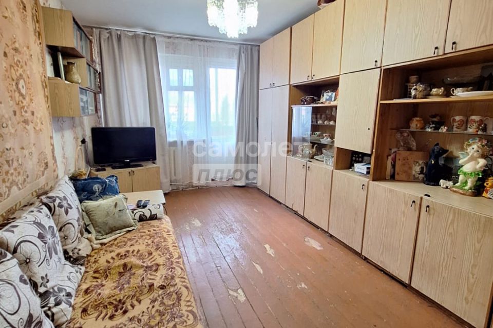 Продаётся 4-комнатная квартира, 71.1 м²