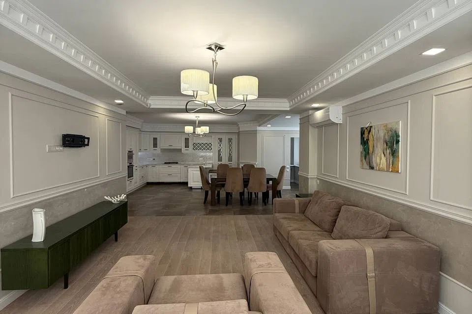 Продаётся 3-комнатная квартира, 126.9 м²