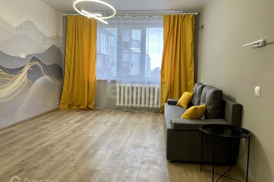 Продаётся 3-комнатная квартира, 62.1 м²