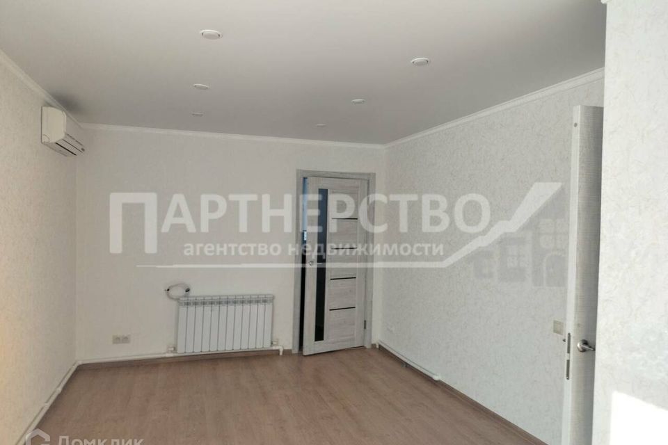Продаётся 1-комнатная квартира, 35 м²