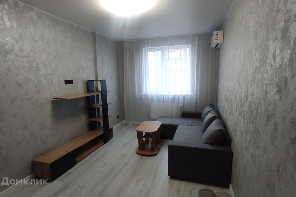Сдаётся 2-комнатная квартира, 58.3 м²